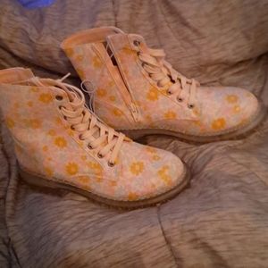 8.5 women's clear platform floral zip high top boots brand new